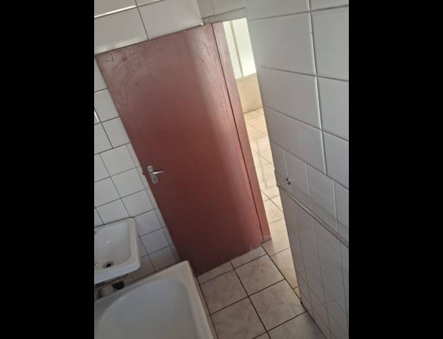 1 BEDROOM PROPERTY TO RENT IN ARCADIA